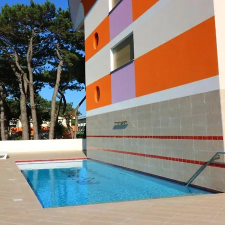 Lägenhet Colorful Flat With Shared Pool Bibione