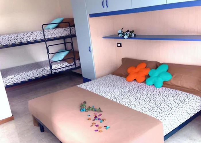 Colorful Flat With Shared Pool